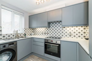 Kitchen- click for photo gallery